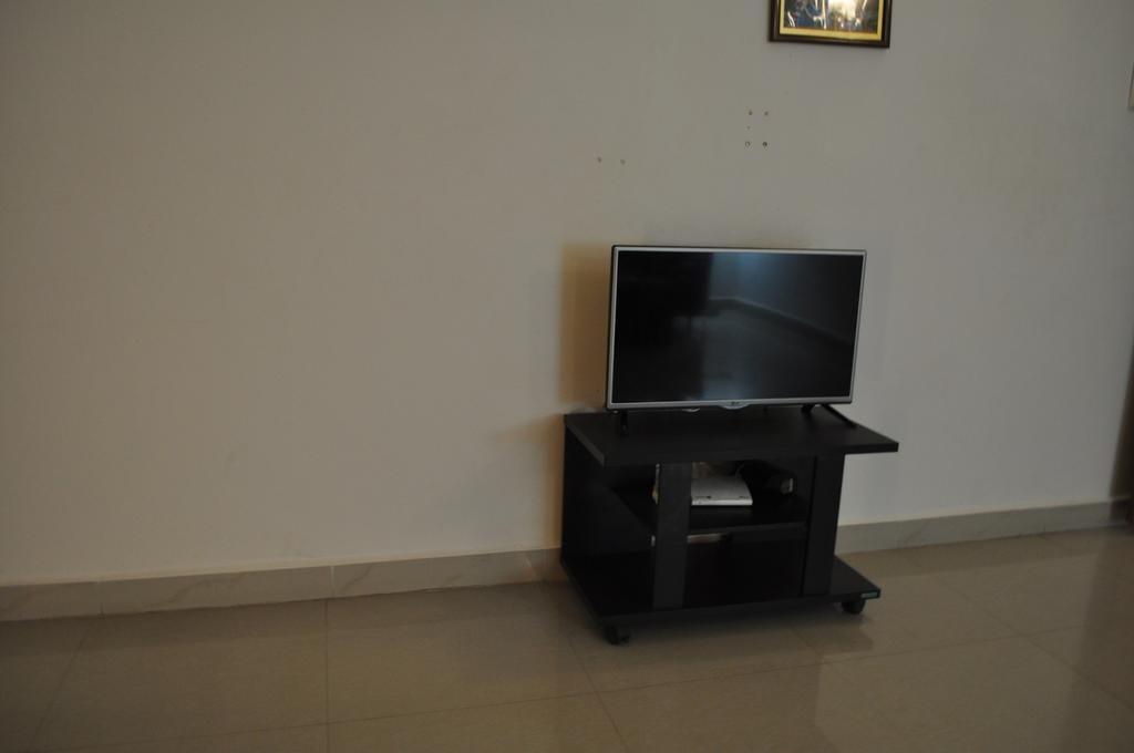 Jyothi Apartment *